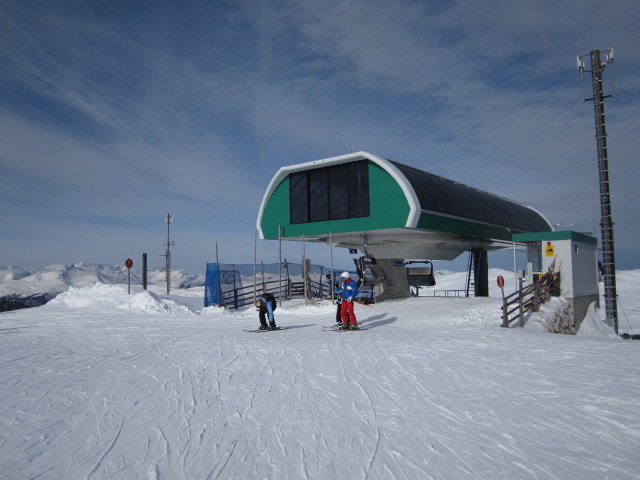Bergstation der 4er-Sesselbahn Gr&uuml;nleitennock, 2.136 m