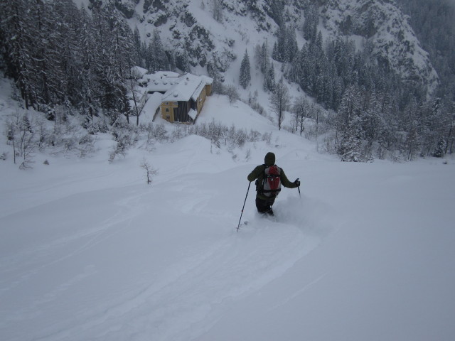 Axel zwischen T&ouml;rl und Herrenh&auml;user