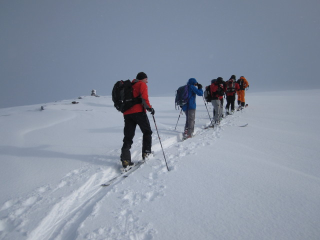 zwischen Djupvik Kirkegård und Storhaugen