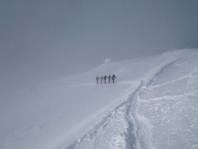 zwischen Djupvik Kirkegård und Storhaugen