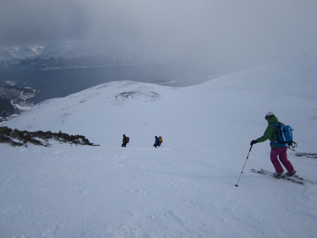zwischen R&oslash;rnestinden und Gjerdelva