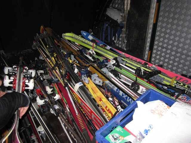 R 5 im Bahnhof Hochschneeberg, 1.795 m