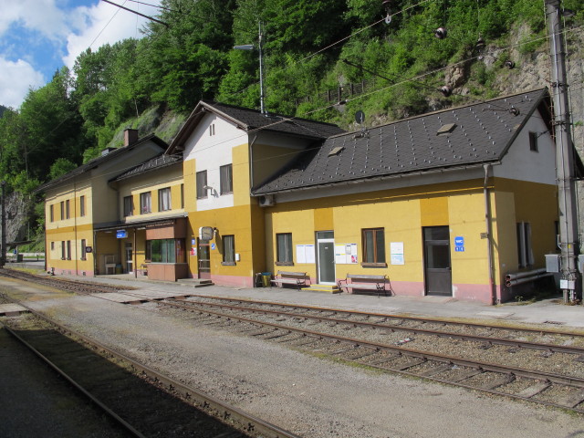 Bahnhof Wei&szlig;enbach-St. Gallen, 410 m