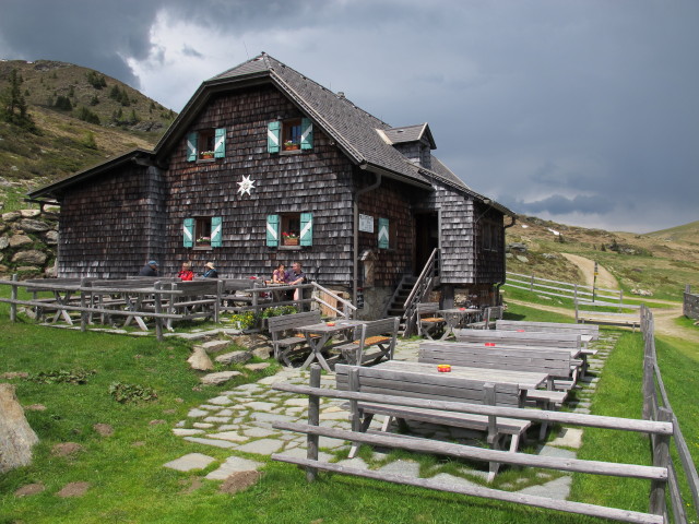Millst&auml;tter H&uuml;tte, 1.876 m (8. Juni)