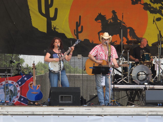 Okemah auf der Wiener Städtische Versicherung/Country & Western-Bühne (23. Juni)