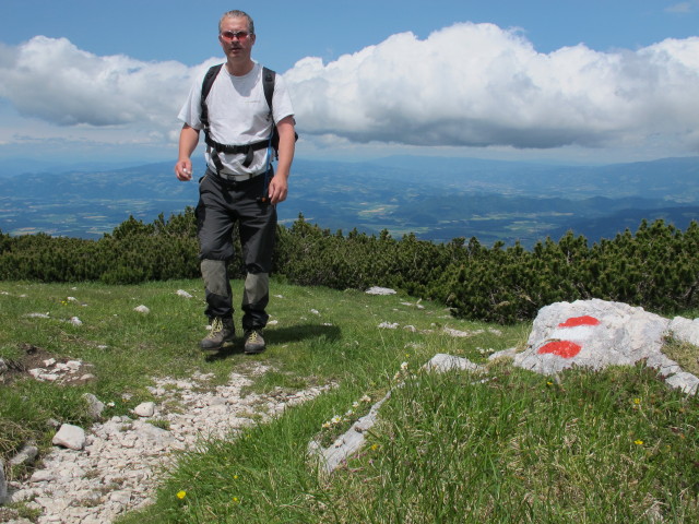 Erich auf Weg P3 zwischen Ezzo's Hütte und Kniepssattel