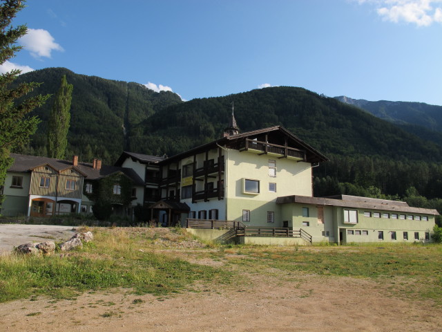 Hotel Petzenk&ouml;nig, 650 m