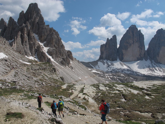 Ronald, Diana, Sabrina und Christian auf Weg 101 zwischen Drei-Zinnen-H&uuml;tte und Weg 105
