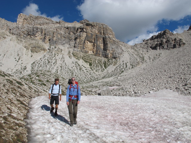 Christoph und Susanne am Weg 2 im Forces de Sieles (10. Aug.)