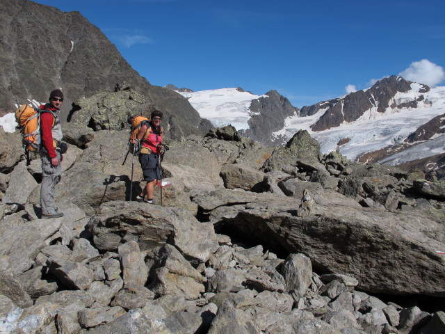 Christoph und Gudrun am &ouml;stlichen Teil des Adlersteigs zwischen Vorderem Schmied und Wei&szlig;kugelh&uuml;tte (15. Aug.)