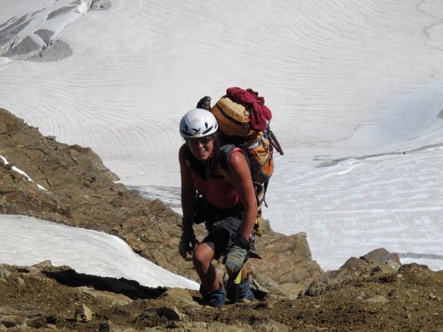 Gudrun am Ostgrat der Wei&szlig;kugel (16. Aug.)