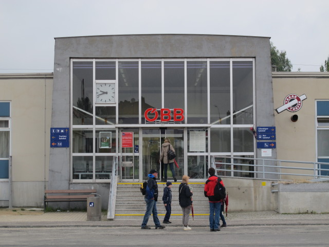 Bahnhof Gm&uuml;nd, 499 m