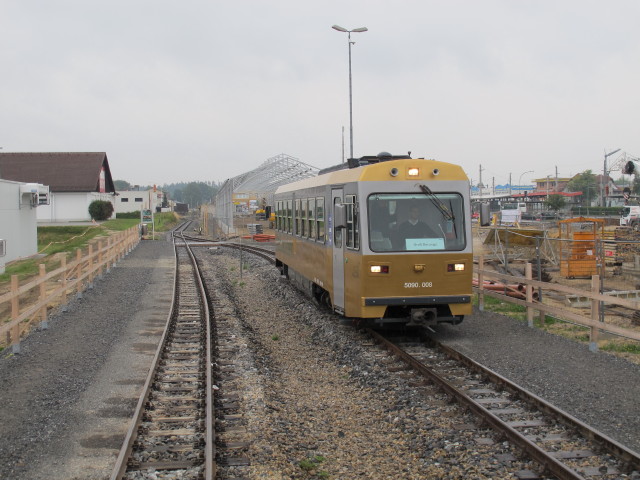 5090 008 als P 16905 im Bahnhof Gm&uuml;nd, 499 m