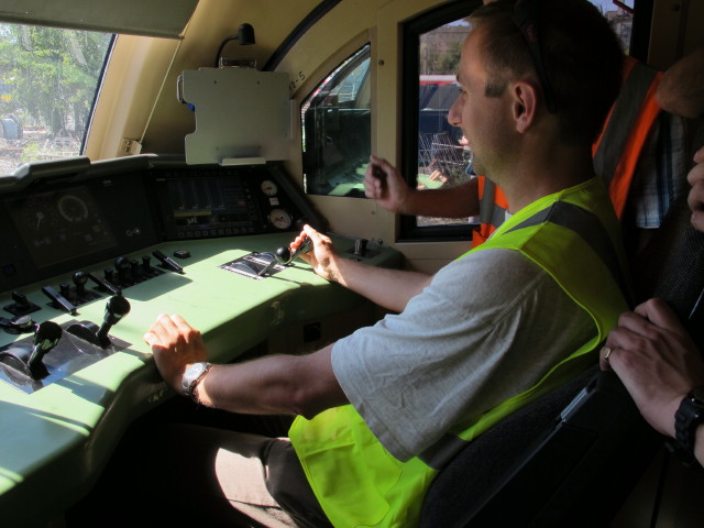 Ich in der 1016 012 am &Ouml;BB-Standort Linz (5. Sept.)