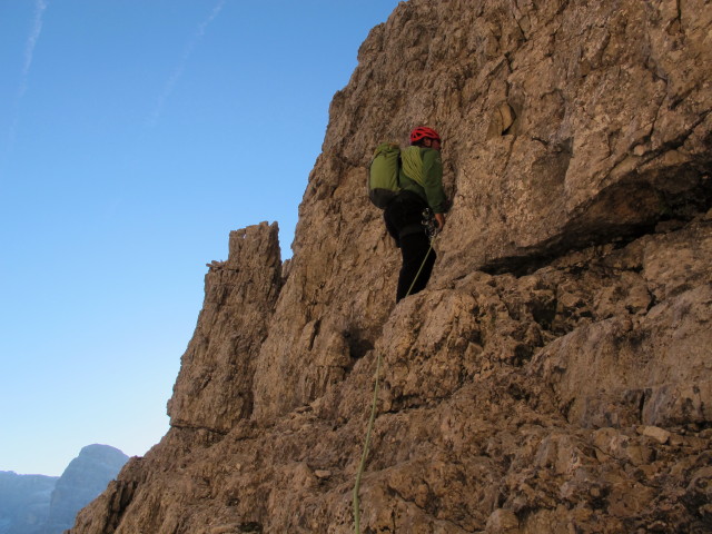 Gro&szlig;e Zinne-Normalweg: Herbert zwischen Einstieg und 1. Scharte (21. Sept.)