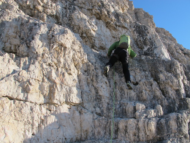 Gro&szlig;e Zinne-Normalweg: Herbert zwischen 3. Scharte und Schl&uuml;sselstelle (21. Sept.)