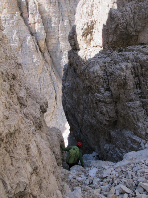 Gro&szlig;e Zinne-Normalweg: Herbert zwischen unterem Terrassenband und Gro&szlig;er Zinnenscharte (21. Sept.)