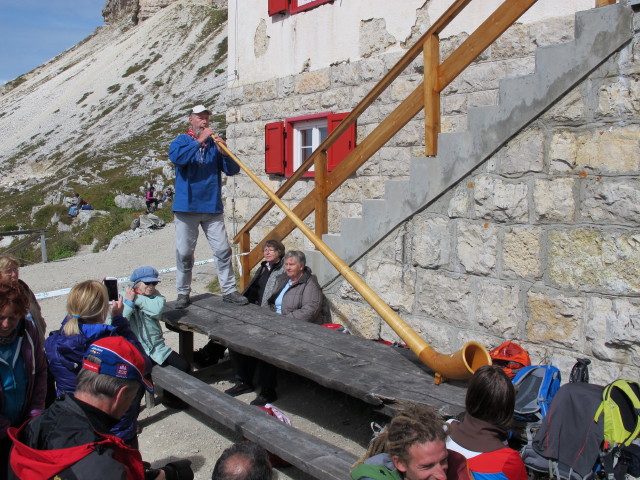 bei der Drei-Zinnen-H&uuml;tte, 2.405 m (22. Sept.)