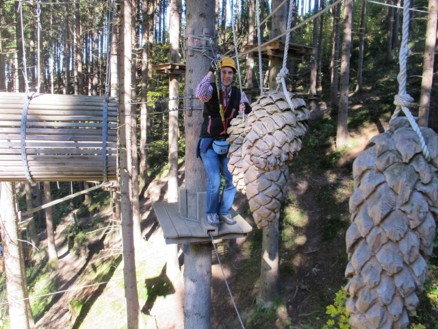 Florian im Parcours 'Schwarzspecht' im Kletterwald Buchenberg
