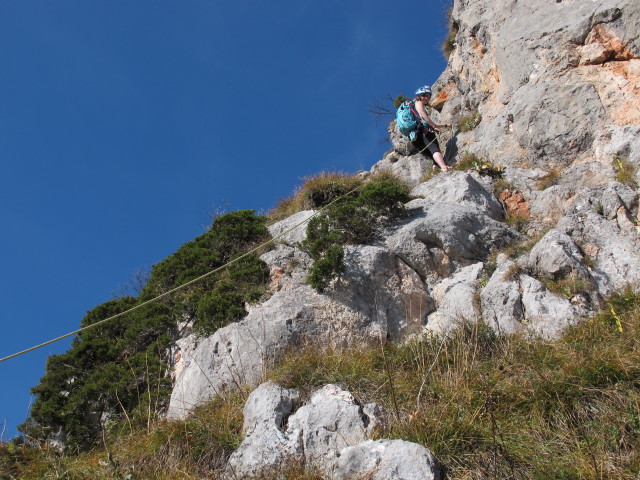 'H&uuml;hnerleiter': Irene am Stand nach der 5. Seill&auml;nge