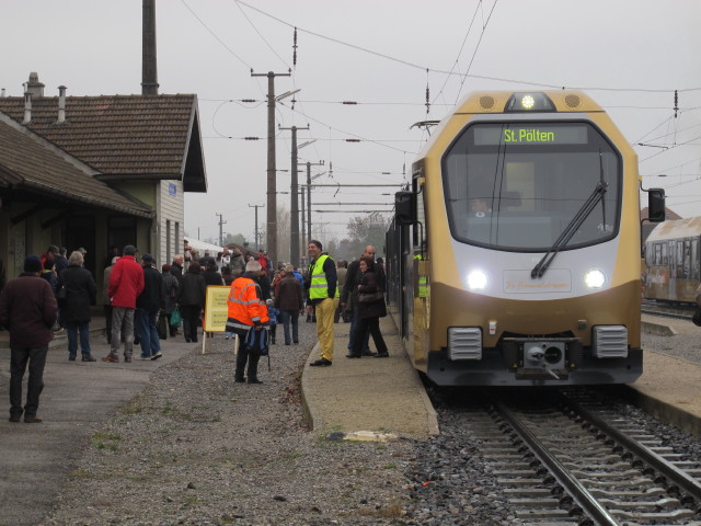 ET5 als P 6830 im Bahnhof Ober-Grafendorf