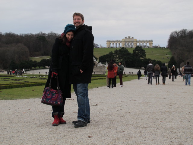 Ayesha und Markus im Schlosspark