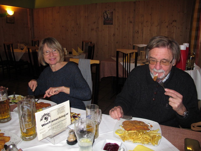 Mama und Papa im 'Zum Weinbei&szlig;er' (6. Feb.)