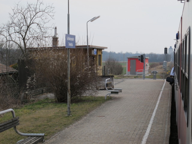 Haltestelle Gro&szlig;wiesendorf-Tiefenthal, 198 m