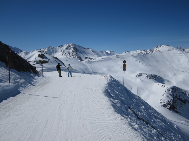 Markus und Mama auf der Piste 'Greitspitz - H&ouml;llkar' (7. Apr.)