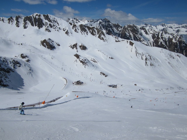 Mama und Markus auf der Piste 'Greitspitz - H&ouml;llkar' (11. Apr.)