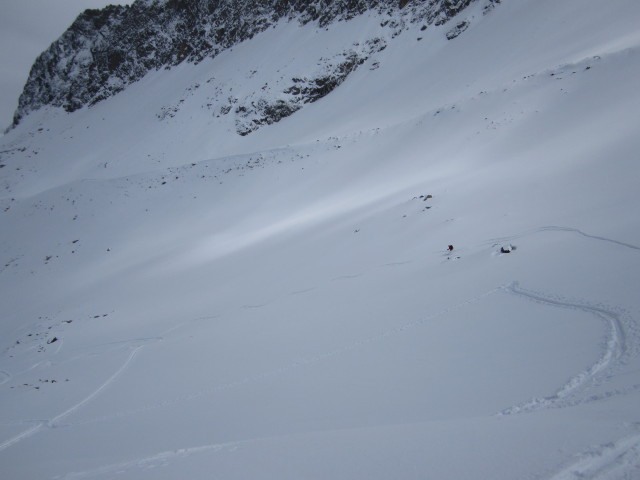 Gudrun zwischen Alpeiner Ferner und H&ouml;llenrachen (16. Apr.)