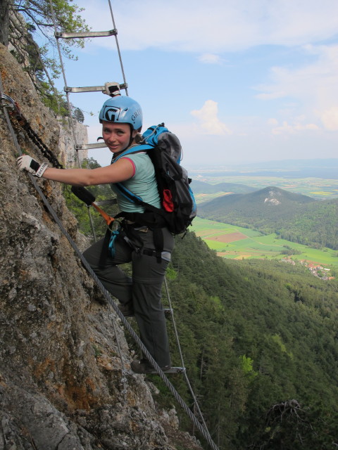 Gebirgsvereins-Klettersteig: Diana auf der H&auml;ngeleiter