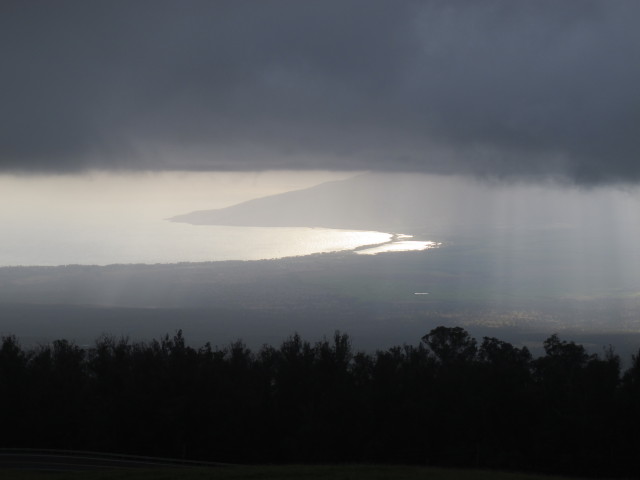 von der Haleakala Road Richtung Westen (18. Mai)