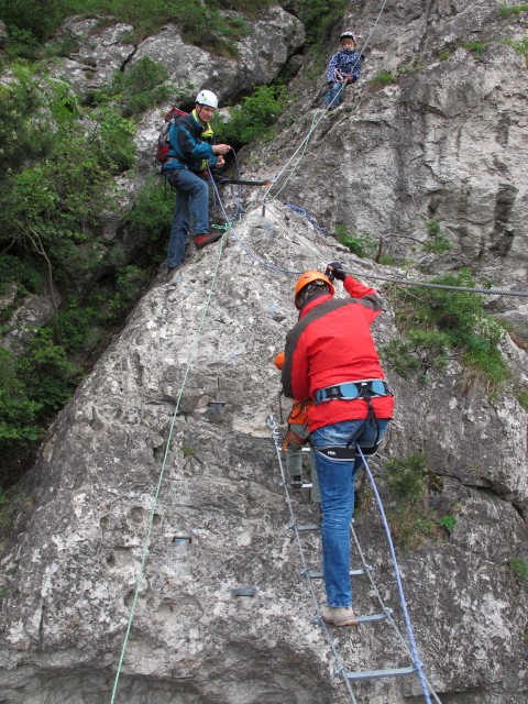 Stefan, Katja-Lin und Kerstin bei der Seilbrücke