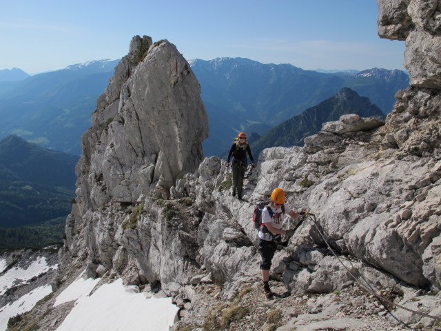 Bert-Rinesch-Klettersteig: Sabrina und Hannelore auf der 'Lokomotive' (7. Juni)