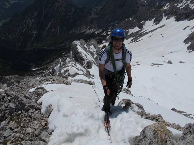 Bert-Rinesch-Klettersteig: Christian am Südgrat (7. Juni)