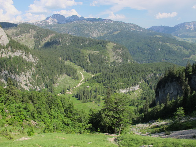 von Weg 214 Richtung Südosten (9. Juni)