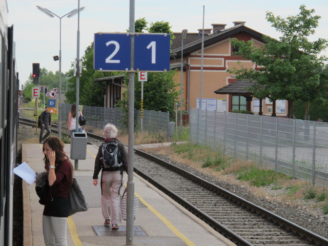 Bahnhof Bad Erlach, 312 m