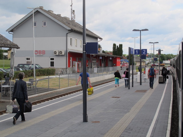 Bahnhof Hartberg, 329 m