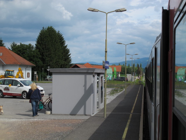 Haltestelle Bad Waltersdorf, 291 m