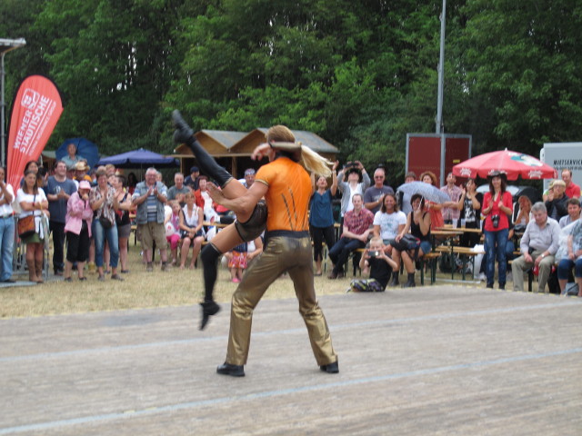 Rock n Vision Dance Show bei der Country & Western-B&uuml;hne (29. Juni)