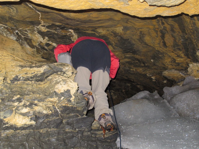 Helmut in der Obstanser Eish&ouml;hle
