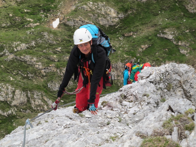 Gro&szlig;e Kinigat-Klettersteig: Dominika beim Kartitscher K&ouml;pfl