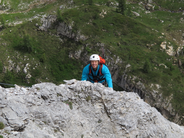 Gro&szlig;e Kinigat-Klettersteig: Wolfgang beim Kartitscher K&ouml;pfl