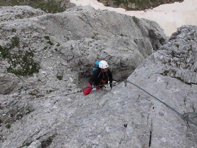 Gro&szlig;e Kinigat-Klettersteig: Dominika beim Kartitscher K&ouml;pfl