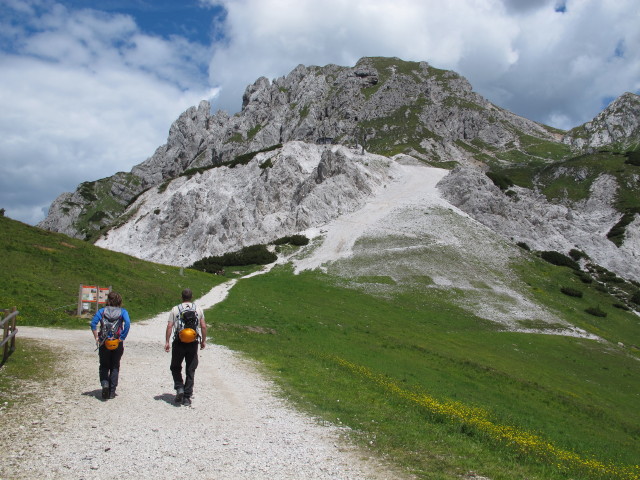 Hannelore und Erich zwischen Bergstation der Gartnerkofelbahn und D&auml;umling-Klettersteig