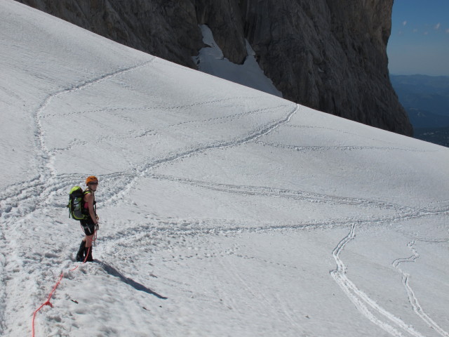Sabrina am Gro&szlig;en Gosaugletscher (19. Juli)