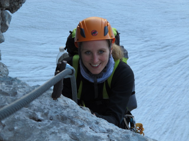 Amon-Klettersteig: Sabrina zwischen Einstieg und Simonyscharte (20. Juli)