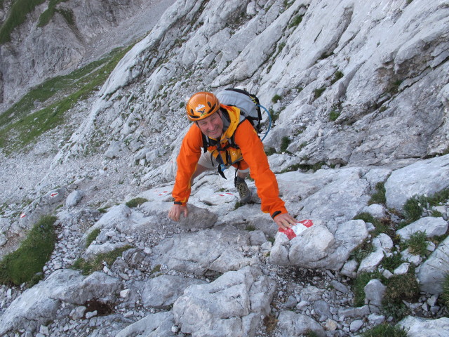 Erich auf Weg 441 zwischen Wimbachgriesh&uuml;tte und Sch&ouml;nfeldspitze (2. Aug.)
