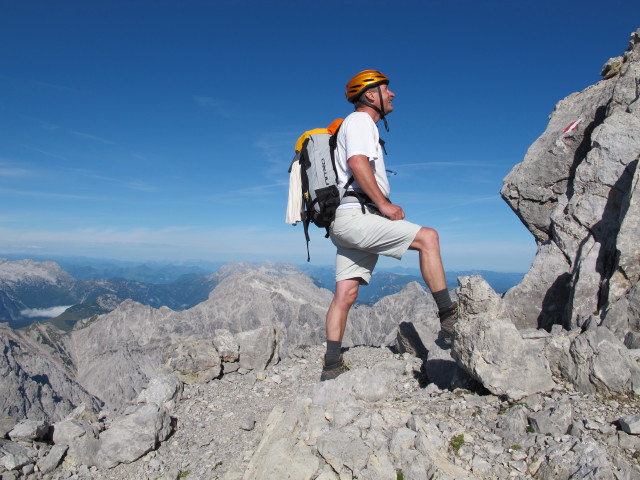 Erich auf Weg 441 zwischen Wimbachgriesh&uuml;tte und Sch&ouml;nfeldspitze (2. Aug.)
